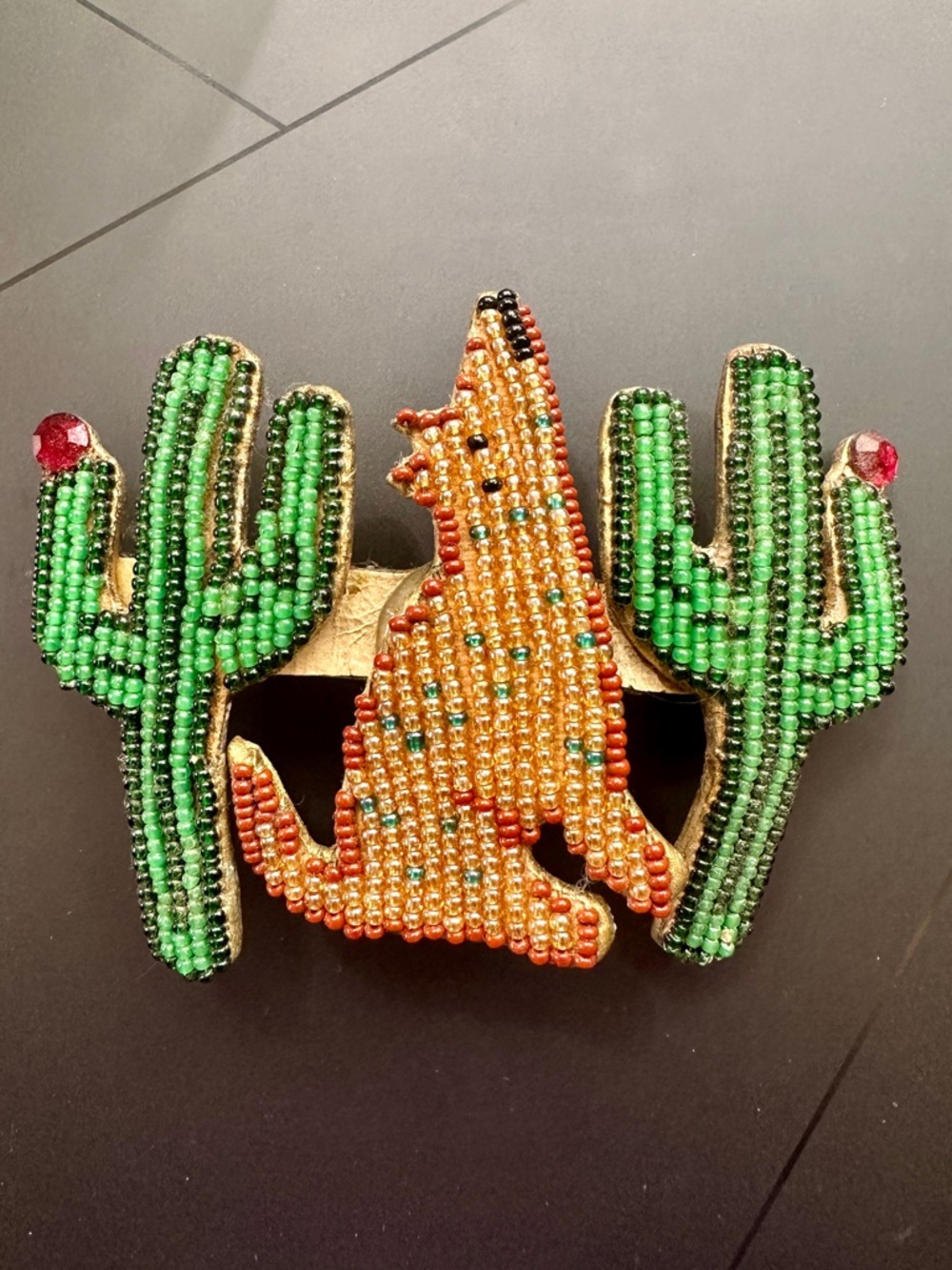 VINTAGE 1980s HAIR BARRETTE MARY B SOLANA BEACH CALIFORNIA COYOTE CACTUS BEADED